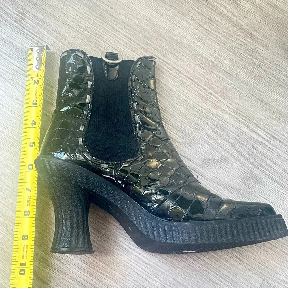 HUSH PUPPIES BLACK CROCODILE IMPRINT POINTY TOE HELLED ANKLE BOOTIES SIZE 38 - Picture 6 of 9